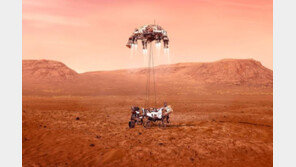 美 퍼시비어런스 ‘화성 터치다운’…생명흔적 찾을 흙 수집 나선다