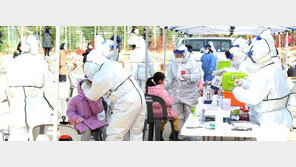 어린이집-학교-병원… 다시 거세지는 집단감염