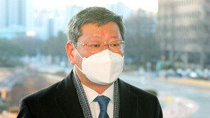 ‘김학의 출금’에 이광철 관여?…이용구 “접촉 안 했다”