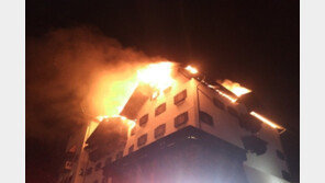 무주 덕유산 리조트 내 호텔 불…이용객 100여명 대피