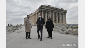 그리스 연극배우-감독 리그나디스, 성폭행 혐의로 체포