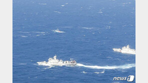 경주 홍게잡이 실종 선원 추정 1명 발견…헬기로 육지 이송