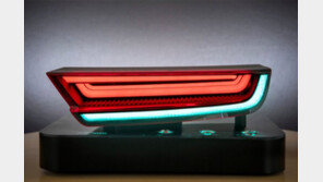 필름처럼 휘어지는 차량등