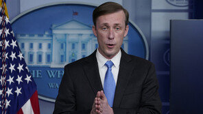 미 안보보좌관 “中, 코로나 발원 추적 자료 제공 불충분”