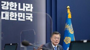 26일 국내 백신접종 시작…文대통령 22일 수보회의 메시지는
