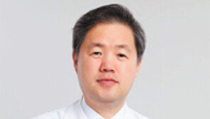 혈관 돌출 없어도 다리 붓거나 저리면 ‘잠복성 하지정맥류’ 의심을