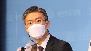 조정훈 예비후보, 민주-열린민주 3자 단일화 협상 참여