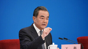 왕이, 인도 외무장관과 통화…“무력충돌에서 교훈찾자”