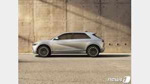 그랜저 뛰어넘은 야심작 ‘아이오닉5’…유럽서도 첫날 계약 ‘완판’