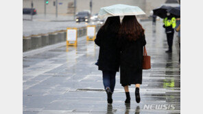 [날씨]3·1절 전국 곳곳 비…중부 최대 100㎜ 내리는 곳도