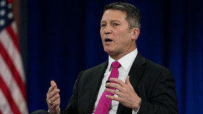 오바마 주치의였던 美 의원, 성희롱 발언 일삼았다는 보고서 공개