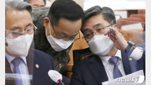 軍 ‘수영 귀순’ 사건 24명 문책…22사단장 보직해임