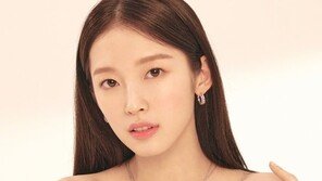 오마이걸 아린, 올리비아 핫세 빙의…보석보다 빛나는 미모