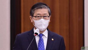 변창흠 “일부 직원 투기 사실 확인…깊은 사과”