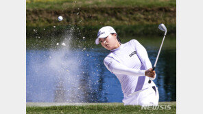 여자골프 세계 1위 고진영, 31개월 만에 LPGA 대회서 컷 탈락