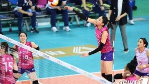 김연경 “1위 의식 안 해…조금씩 좋아져 기대감 커진다”