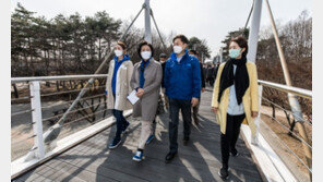 4·7 보궐선거 한달 앞…서울시장 여야 후보의 표정은? [청계천 옆 사진관]