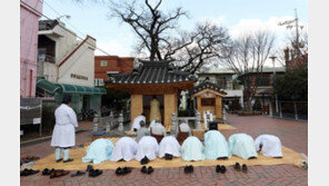 부산에는 영험한 ‘할매신’이 산다