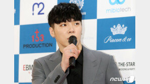 프로포폴 투약 혐의 가수 휘성 9일 선고…檢, 징역 3년 구형