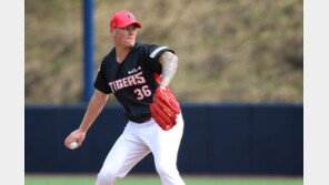 ‘가족 교통사고’로 떠났던 브룩스, 한국서 6개월 만에 투구 “만족스럽다”