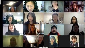 “외국 학생들과 ‘줌’으로 만나 상대국 언어로 대화해요”