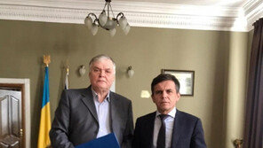 ㈜카리스 “우크라이나 지토미르 시에 220대 전기버스 공급 MOA 체결”