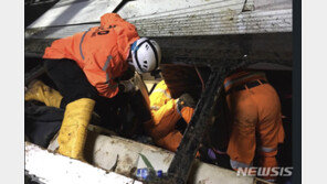 인도네시아 버스 협곡 추락사고…27명 사망·39명 부상