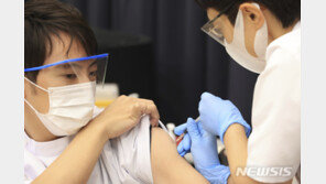 日도 코로나19 백신 여권 검토?…“새 시스템 사용 대응 검토”