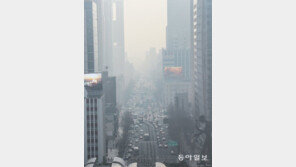 숨막힌 서울… 732일만에 초미세먼지 ‘매우 나쁨’