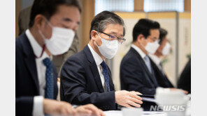 변창흠 “충격적 결과에 죄송하게 생각…공급은 차질 없게”