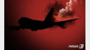 자흐스탄에서 군용기 추락…4명 사망·2명 부상