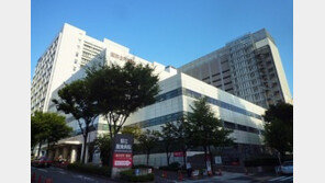 노마스크 파티 벌인 日 의료진의 최후는 ‘집단감염’