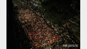 미얀마 민주진영 지도자 첫 연설 “군부 뒤집고 혁명 추진”