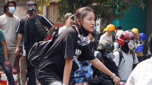 ‘그의 싸움은 끝나지 않았다’…CNN, 미얀마 ‘태권소녀’ 재조명