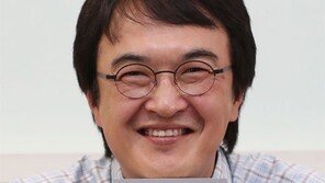 “역학조사로 개인정보 순식간에 전파…완치 뒤에도 ‘성북구 13번 확진자’…”