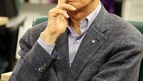 윤여준 “윤석열 대선 당선 확률 커…정치 감각 있다”