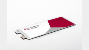 ‘폭스바겐發 충격’ 배터리株 3총사 이틀째 하락…시총 13조 증발