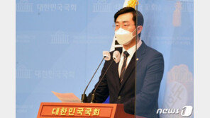 서울시 “이준석·장경태, 5인이상 위반으로 과태료 처분 가능”