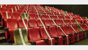 CGV, 반년 만에 또… 관람료 1000원 인상