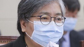 정은경 “AZ뿐 아니라 화이자 백신도 혈전 사례 보고…모니터링 필요”