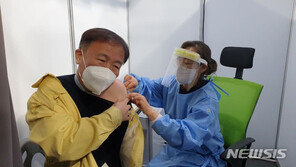 춘천시, 75세 이상 노인 2만4000명 코로나19 예방접종