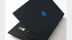 [리뷰] 성능·연결성·디자인의 황금 비율 , HP 오멘 15