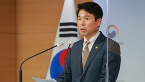 신도시 땅 산 靑경호처 직원, 형은 LH 근무… 靑 “투기 의심 사례”