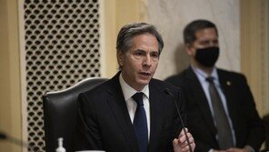 블링컨-양제츠 “할말 더 있다” 취재진 퇴장 말리며 설전 이어가