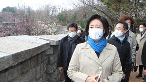 보수 변호사단체 “박영선 재난위로금, 매표행위” 고발 예고