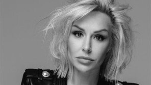 범죄 미화 논란에… ‘365일’ 원작자 “내 소설은 현대판 미녀와 야수”