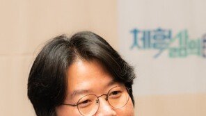 나영석 PD, 연봉 12억 수령…이명한 PD는 더 받았다