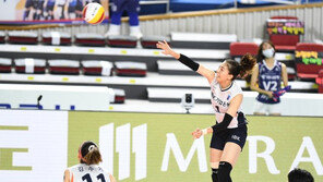 승부처, 엇갈린 2장의 교체카드 [강홍구의 터치네트]