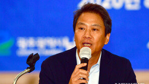 임종석 “박원순, 청렴 공직자”…국민의힘 “예찬론에 뜨악”