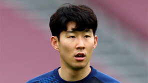 “다음주 일요일 손 뛴다”